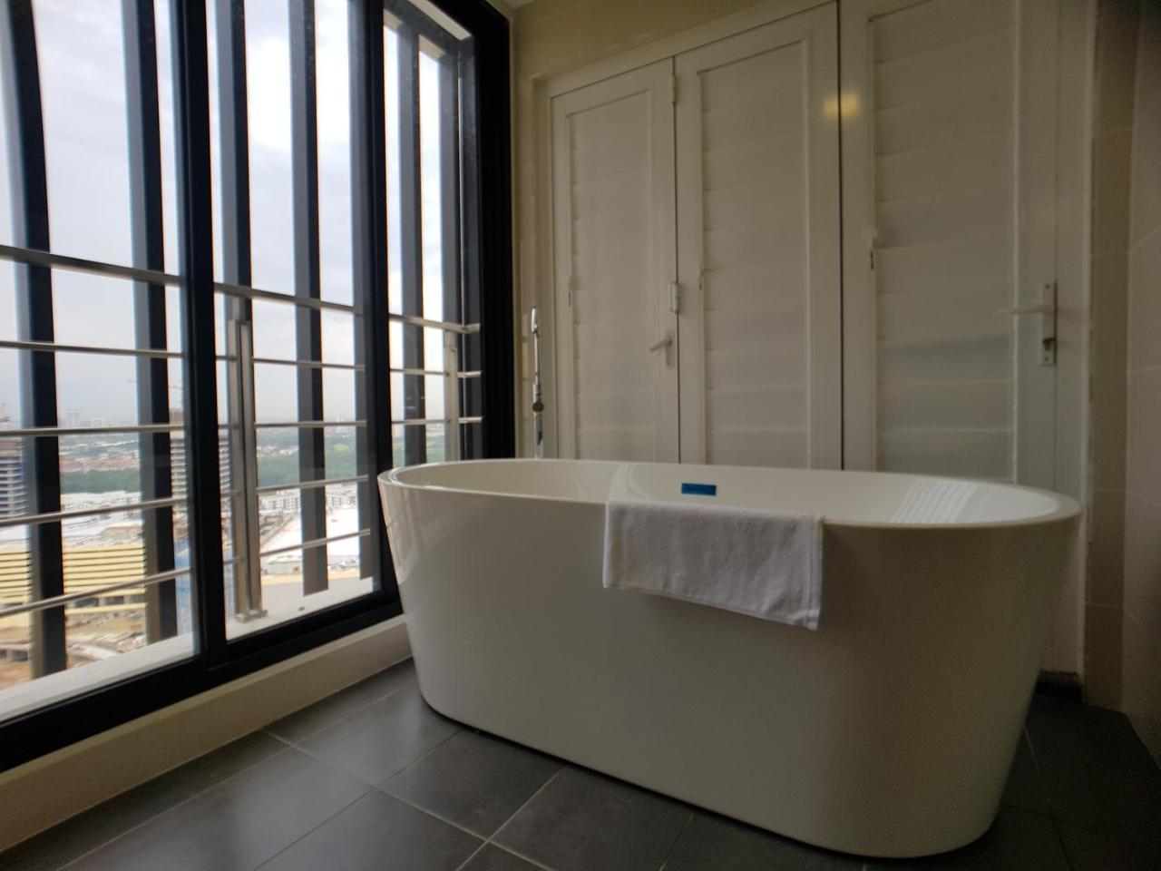Southkey Mosaic By Cozystay Johor Bahru