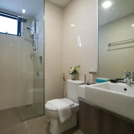 Southkey Mosaic By Cozystay Johor Bahru Exterior photo